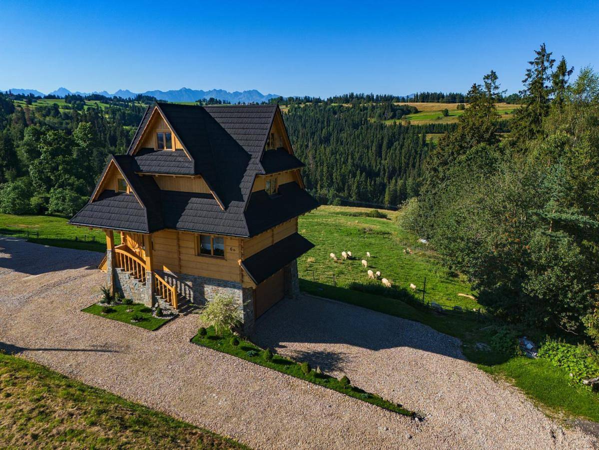Four-Bedroom House in Leśnica, Karpaty (Polska)
