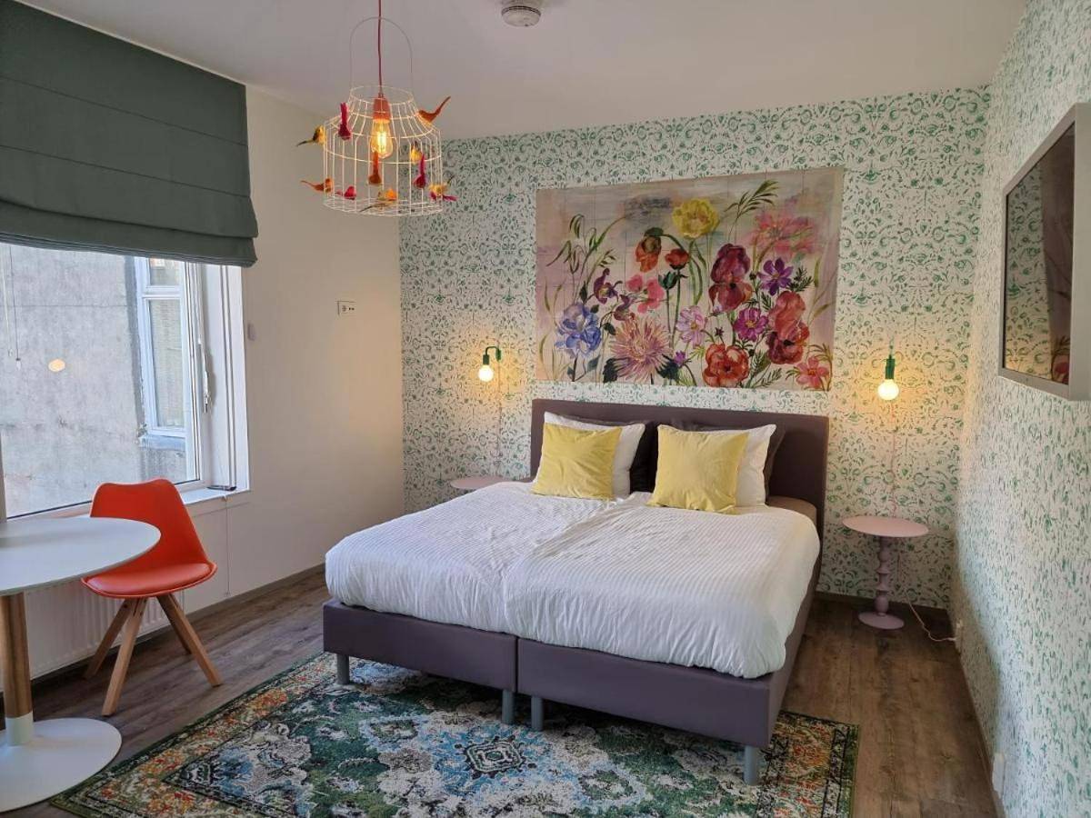 Appartement entier, Neon Nights Studio in Groningen, Région de Groningen