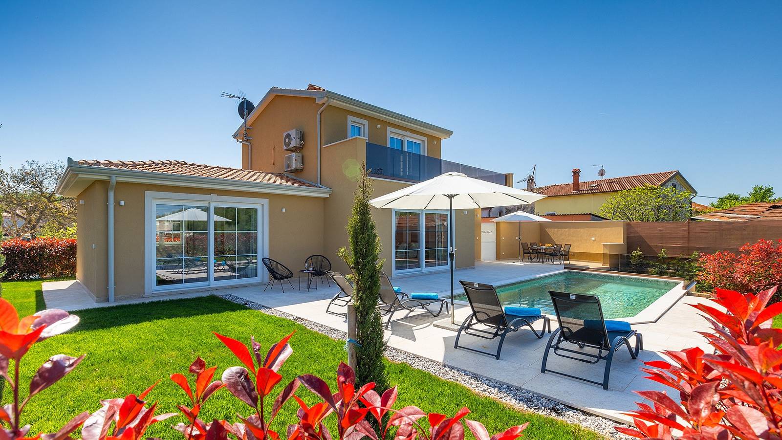 Villa Onit by Villas Guide in Vizinada, Zentralistrien