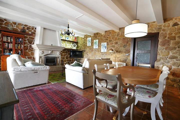 Chalet para 10 personas, con jardín además de piscina y vistas en Salnés - 2