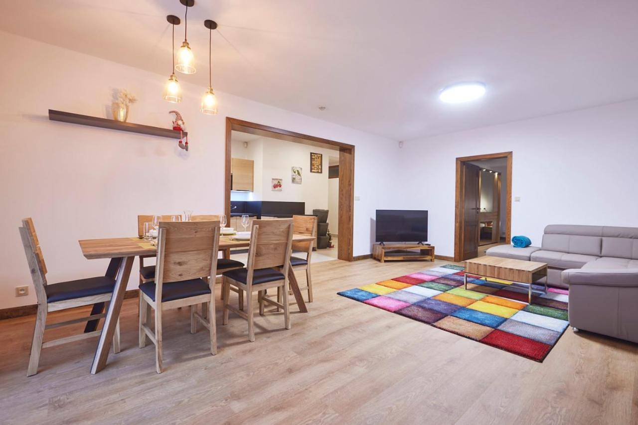Appartement entier, One-Bedroom Apartment in Liberec, Région de Liberec