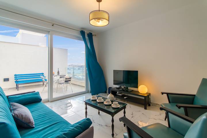 Holiday rental for 4 people, with Terrace and Children pool in Tas-Sliema