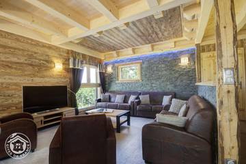 Gîte pour 14 Personnes dans Albiez-Montrond, Région de Saint-Jean-de-Maurienne, Photo 3