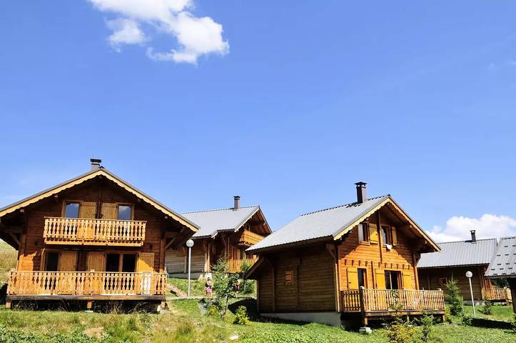 Chalet pour 6 personnes, avec balcon et piscine, animaux acceptés à Fontcouverte-la-Toussuire - 3