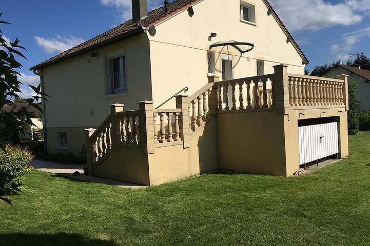 Location de vacances pour 8 personnes à Thiberville