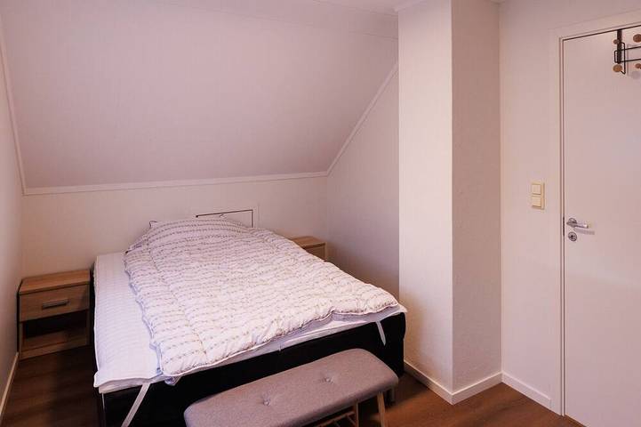 Fredly, beautiful home in Fredvang in Flakstad