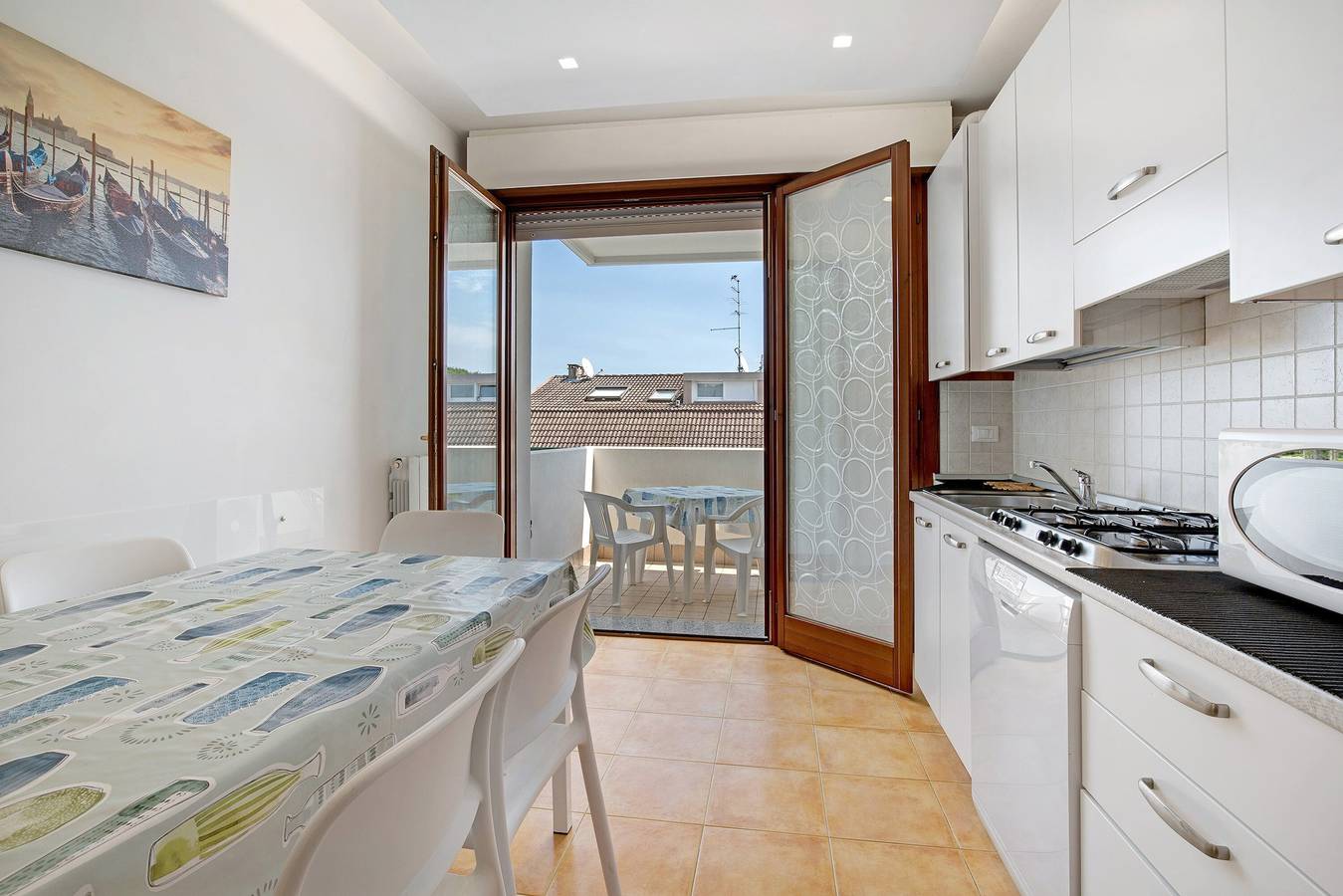 Appartamento intero, Appartamento 'Residence Papaya A202' con piscina condivisa e terrazza privata in Lido di Jesolo, Jesolo