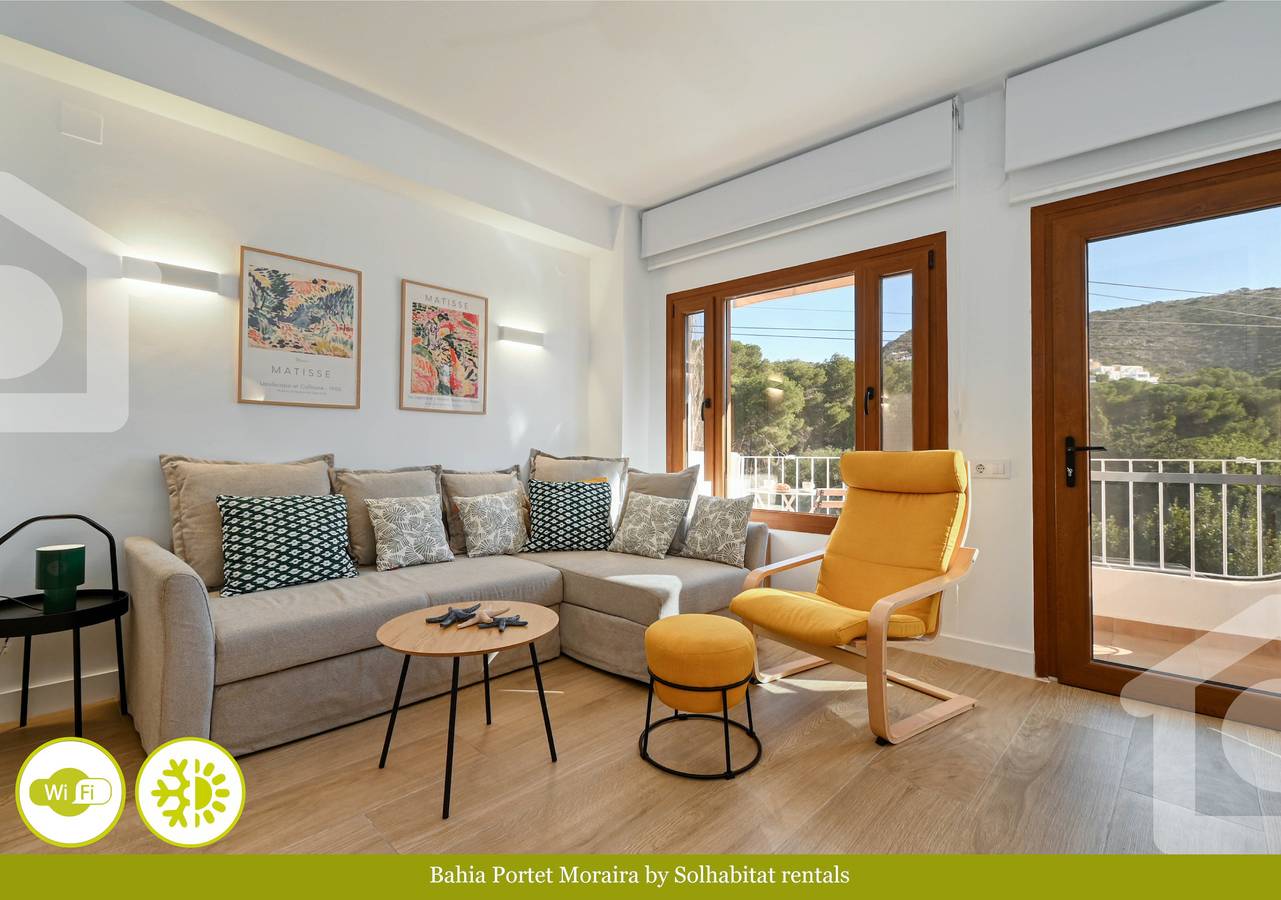 Entire apartment, Holiday apartment for 5 people with pool in Cala El Portet, Teulada (Spain)