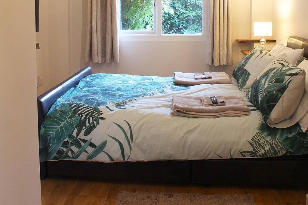 Entire apartment, One-Bedroom Apartment in Glastonbury, Somerset