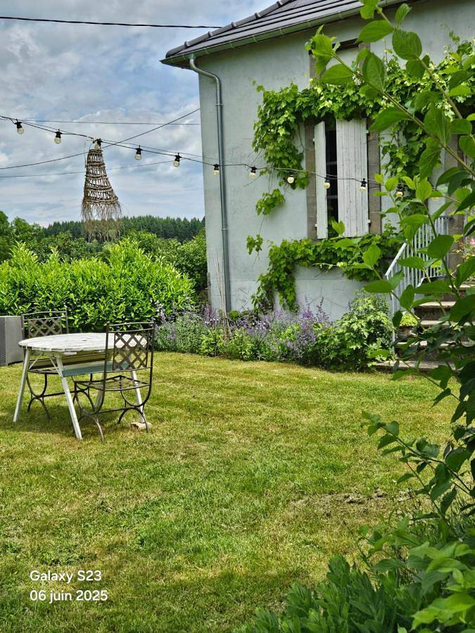 Chambre d'hôte équestre Au petit bonheur in Châteldon, Parc Naturel Régional Livradois-Forez