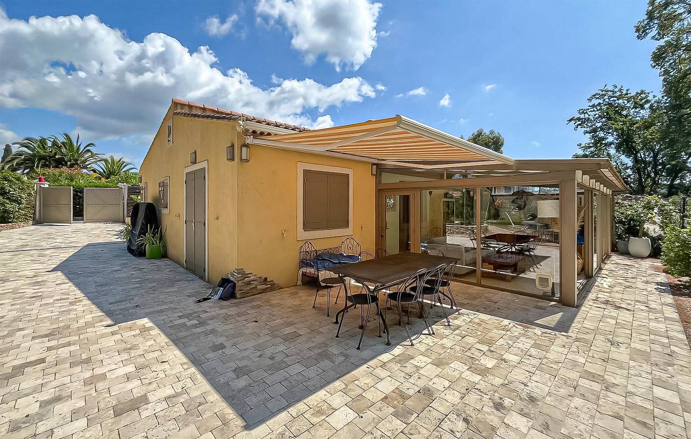 Retiro junto al río con piscina y terraza - La Bocca in Cannes, Region de Cannes