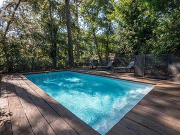 Villa pour 10 personnes, avec terrasse ainsi que piscine et jardin dans Pyla-sur-Mer