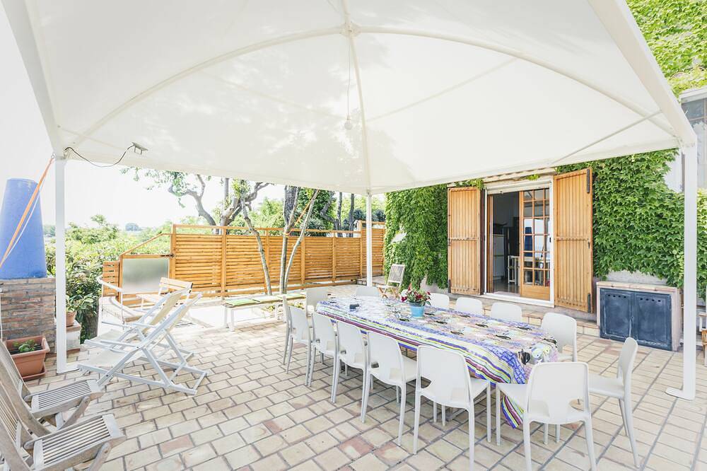 Vasto, Abruzzo, en una villa a 100 m del mar Adriático in Provincia de Chieti