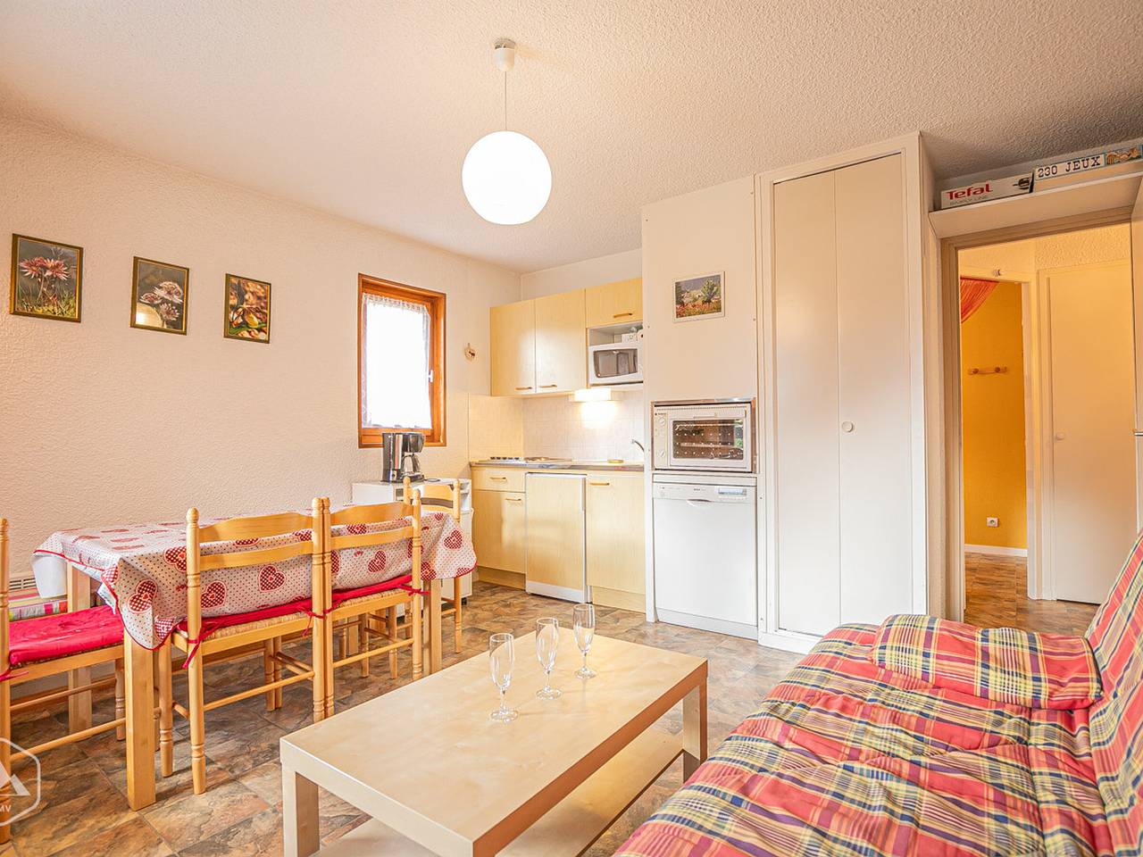 Ganze Wohnung, Aussois: Gemütliche Wohnung für 4 mit Wlan, nahe Pisten und Freizeit in Aussois, Region Saint-Jean-de-Maurienne
