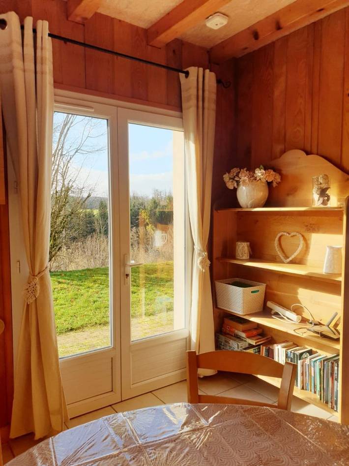 Gîte pour 6 personnes, avec terrasse et jardin dans le Jura - 3