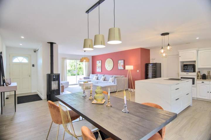 Location de vacances pour 8 personnes, avec terrasse et jardin, animaux acceptés à Hostens - 3