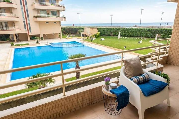Ferienwohnung für 6 Personen, mit Balkon und Garten sowie Pool und Sauna