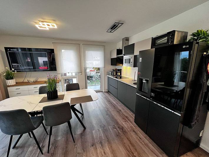 Ferienwohnung für 5 Personen, mit Balkon und Seeblick in Glowe