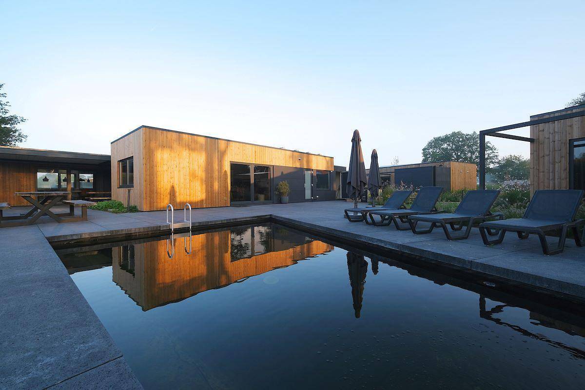 Hofparken Wiltershaar — Hofresidenz Amalia mit Whirlpool & Sauna | Privater Schwimmteich | 20 Pers. in Achterhoek