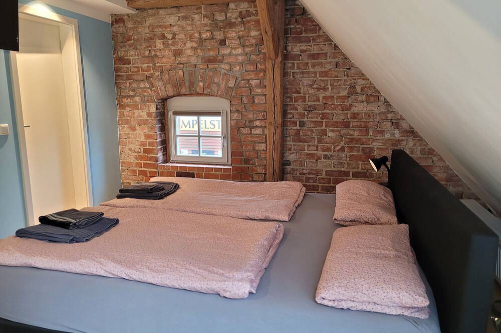 Ganze Wohnung, Ferienwohnung 4 - Rumpelstilz Back- und Brauscheune in Steinhagen, Stralsund Umland