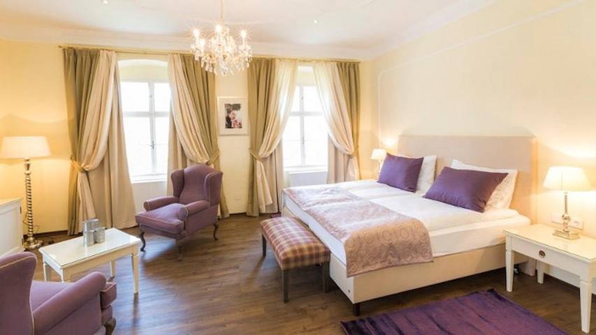 Ferienwohnung für 2 Personen, mit Terrasse und Garten