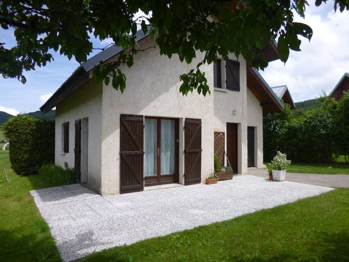 Gîte pour 7 personnes, avec terrasse à Corrençon-en-Vercors