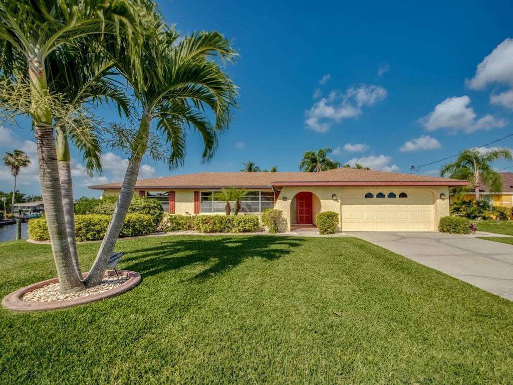 Villa Pinecrest in Cape Coral, Southwest Florida