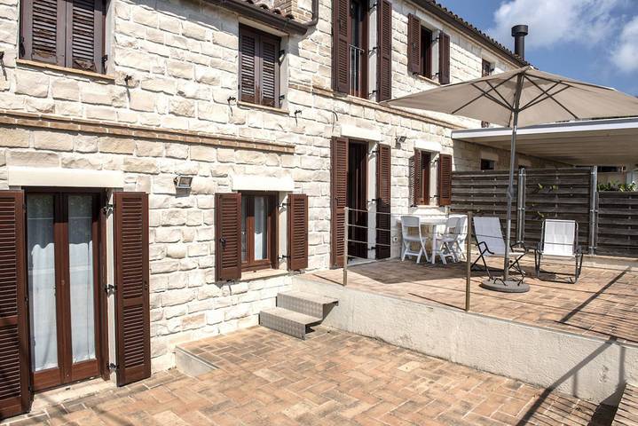 Ferienwohnung für 4 Personen, mit Balkon/Terrasse in Sirolo