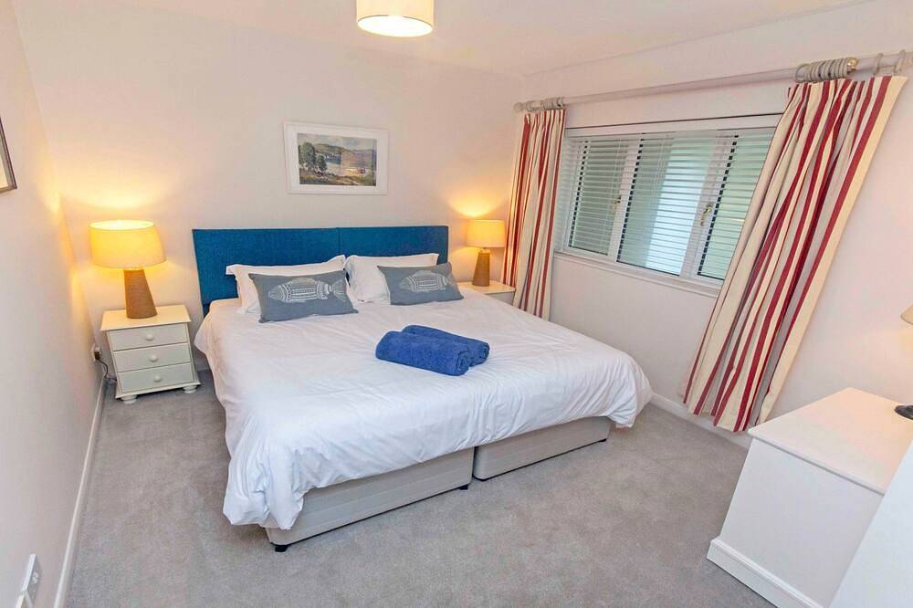 Ganze Wohnung, Apt 16, Seaviews, Slps 5 | Indoor Heated Pool in Croyde, Devon