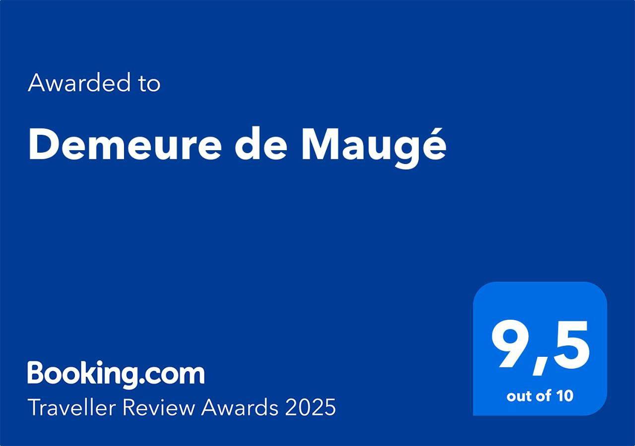 Deluxe Double Room with Shower in Saint-Léger-de-Montbrillais, Vallée de la Loire