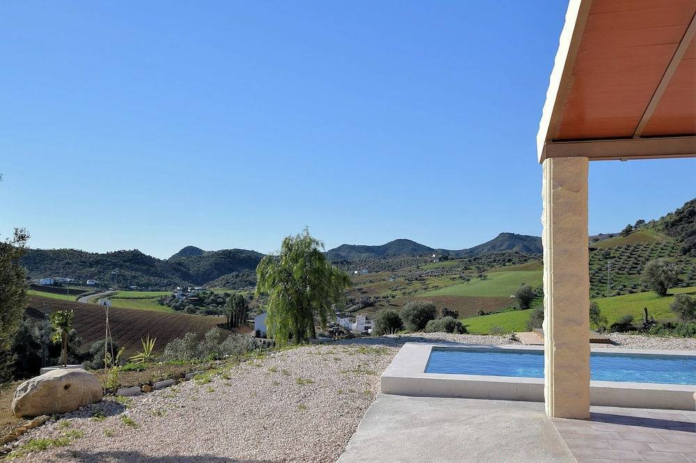 Casa en Villanueva con Piscina in Almogía, Provincia de Málaga