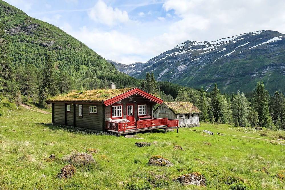 Fjellbris in Haukedalen, Førde