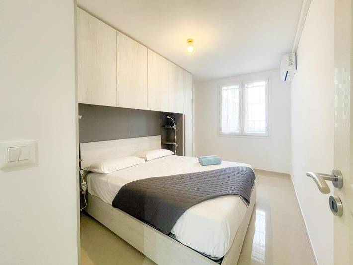 Gîte pour 5 personnes dans Plage Fabron Bambou Nice - 2