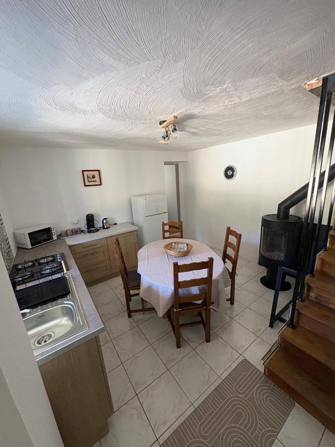 Two-Bedroom House in Marval, Parc naturel régional Périgord-Limousin