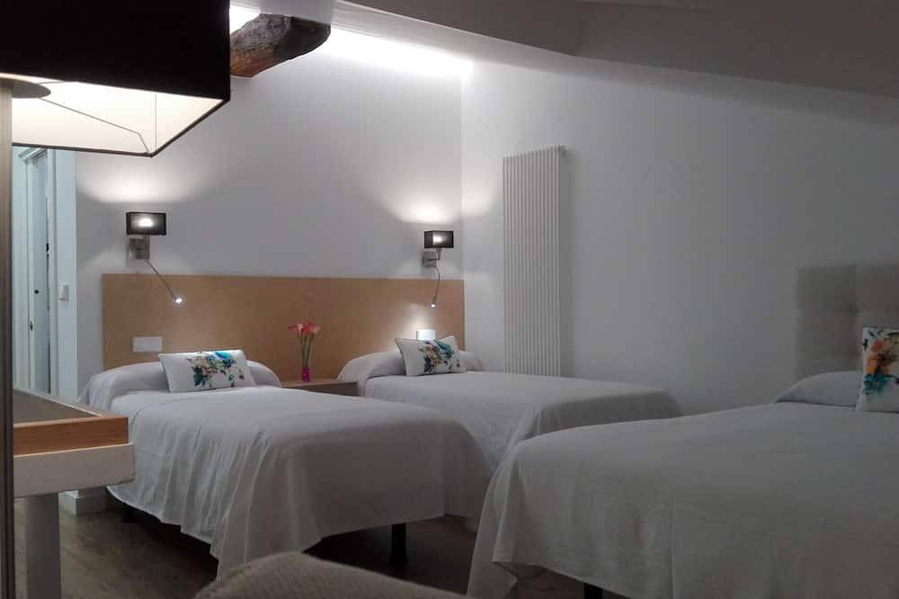 Apartamentos Los Picos - Apartamento 6 personas in Liérganes, Costa de Cantabria