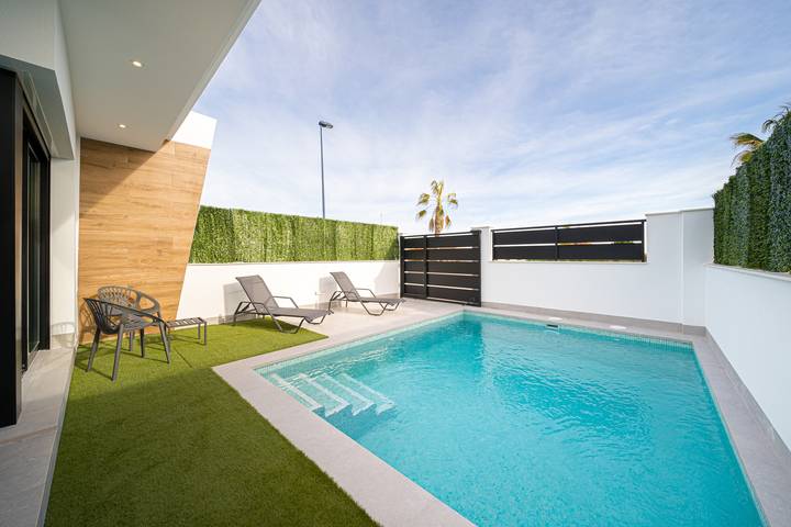 Chalet para 6 personas, con terraza y jardín en Campo de Cartagena - 4