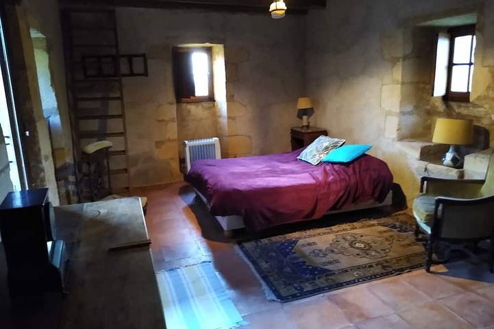 Country house and independent dovecote in Fumel, Quercy