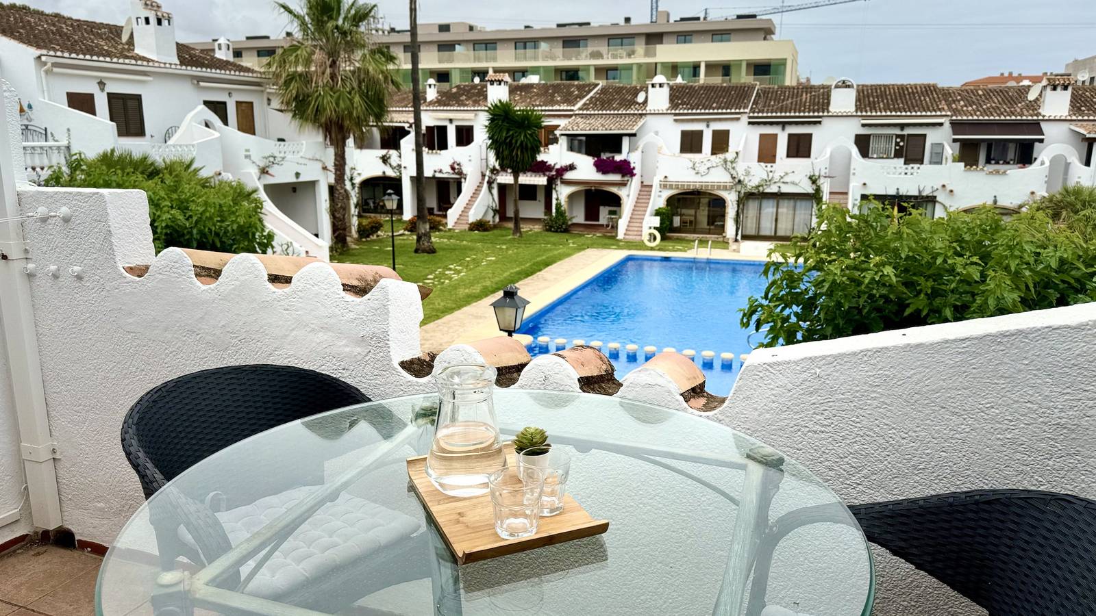 Ganze Wohnung, Ferienwohnung für 4 Personen mit Garten in Dénia, Costa Blanca