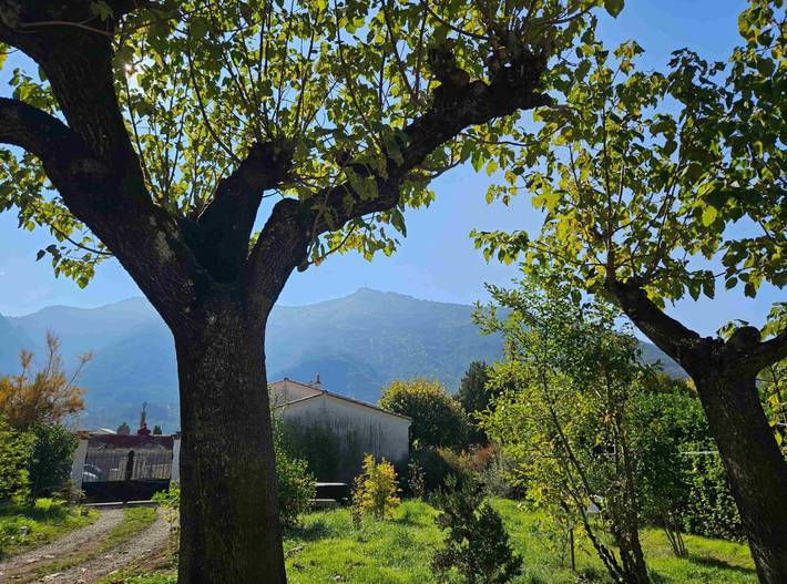 Cottage pour 2 personnes, avec jardin à Die
