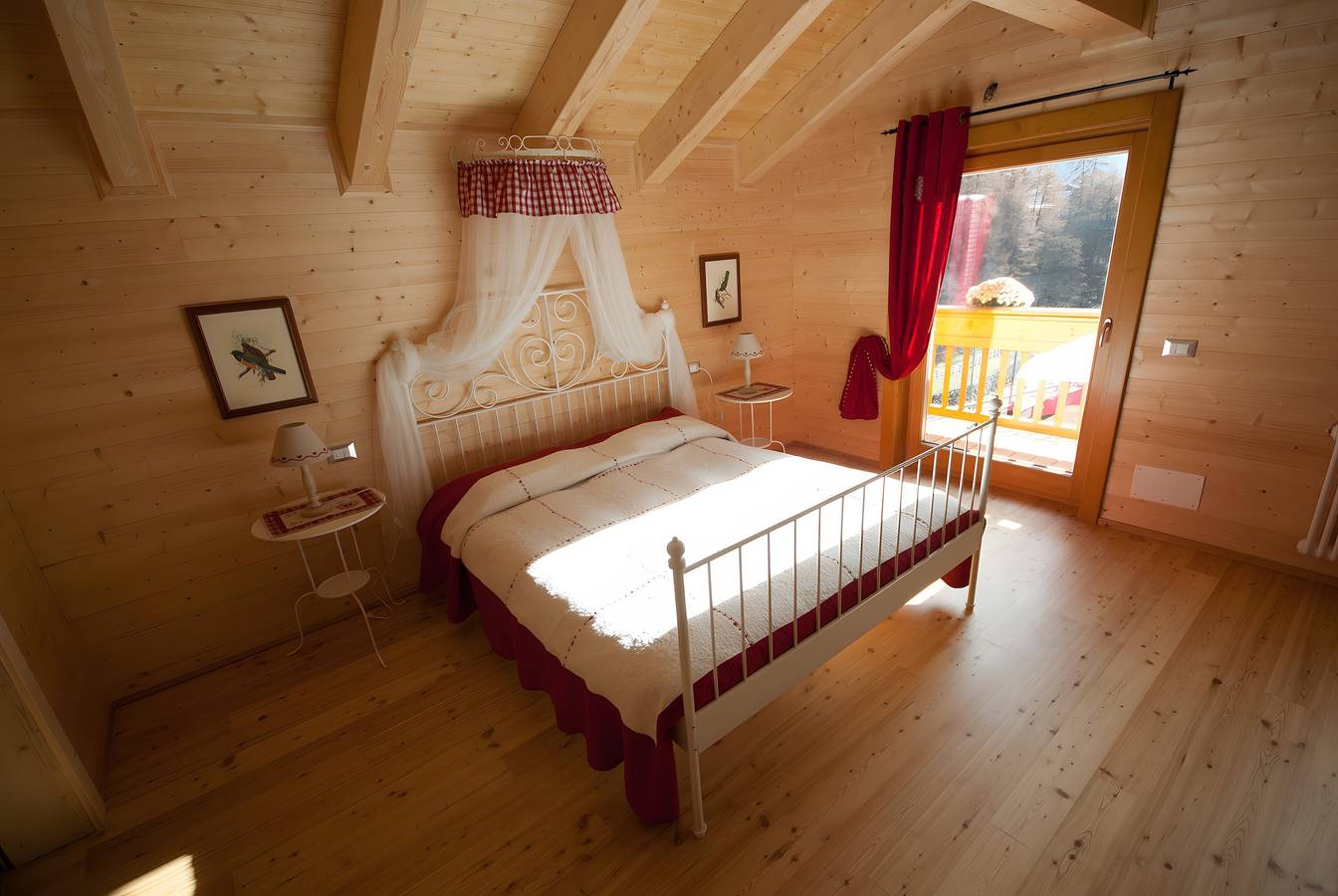 Chambre 'Lampon' avec vue sur la montagne, terrasse partagée et Wi-Fi in Breuil-Cervinia, Région de Valtournenche