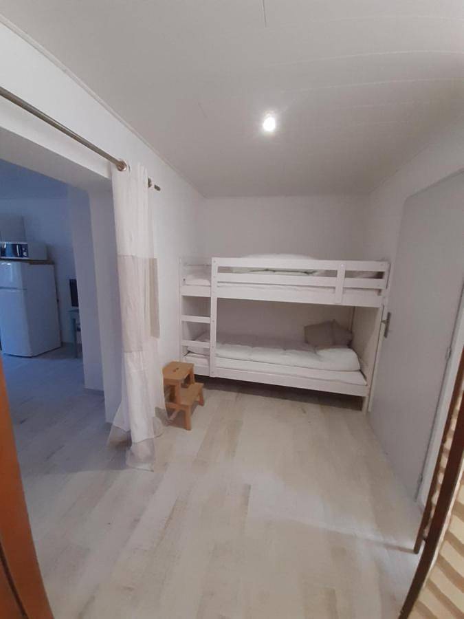 Gîte pour 4 personnes, avec terrasse à Arinthod - 4