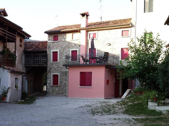 Apartament wakacyjny dla 10 osób, z Balkon i Taras oraz Widok na jezioro i Widok w Prowincja Treviso