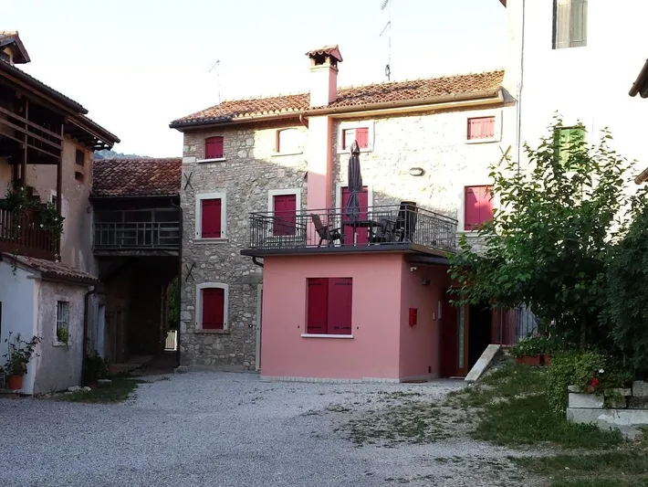 Appartamento vacanze per 10 persone, con terrazza e vista lago nonché panorama, con animali domestici - 1