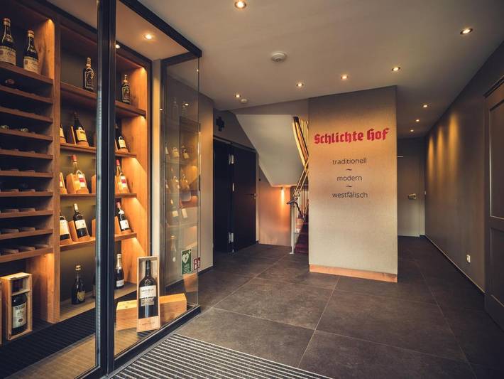 BnB für 4 Personen, mit Terrasse und Garten in Bielefeld