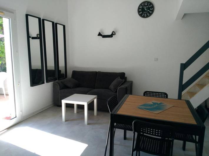 Gîte pour 4 personnes, avec piscine et jardin à Vic-la-Gardiole - 3