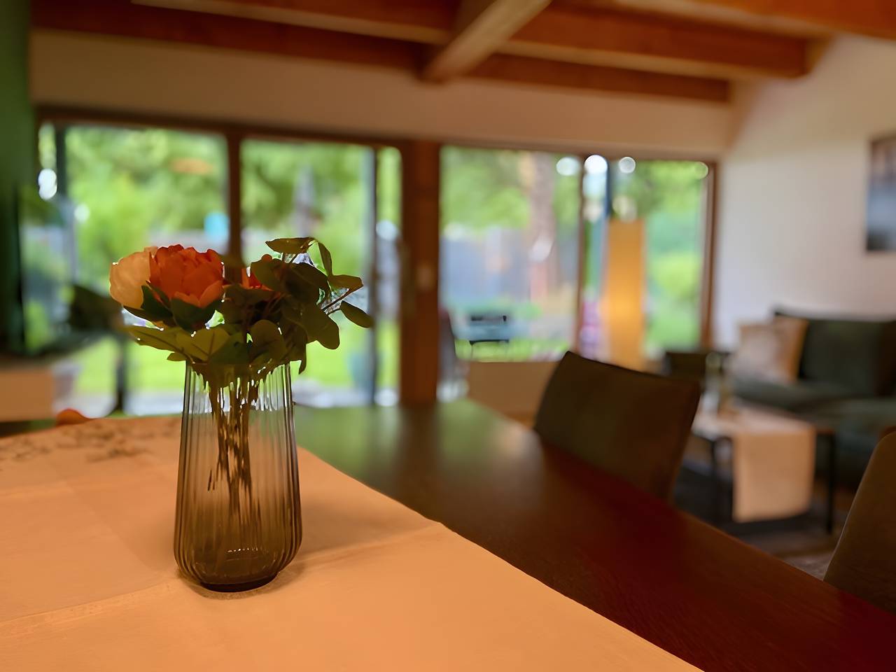 Entire apartment, Modern Apartment Casa Karin with Terrace, Garden, and Sauna in Bodman-Ludwigshafen, Landkreis Konstanz