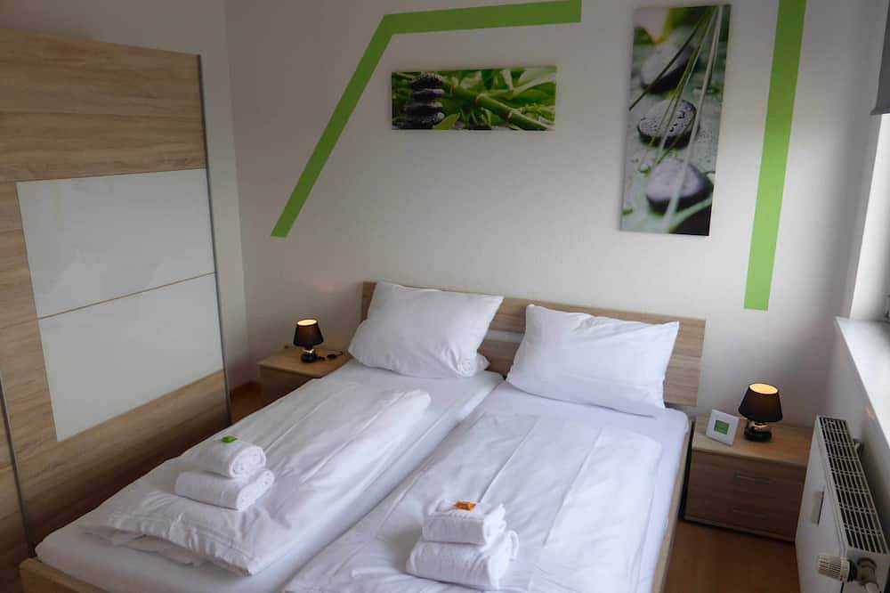 Ganze Wohnung, Appartement in Berlin, familienfreundlich, günstig, zentral, bis 13 Personen. in Tempelhof Berlin, Berlin