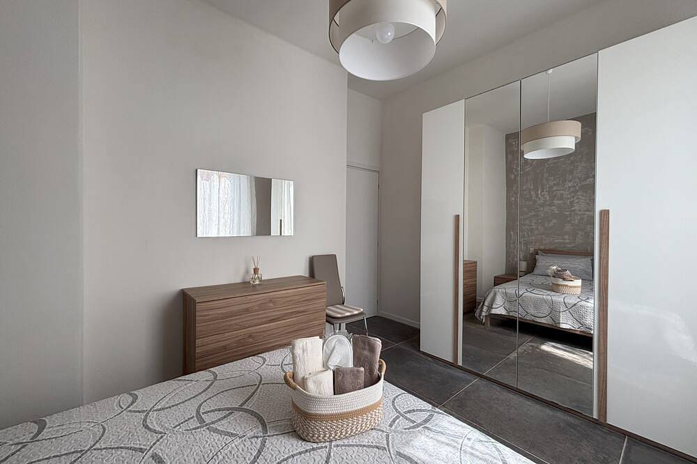 Entire apartment, New! Cozy apartment in the center, near Qc Salsomaggiore, free parking and Wi-Fi in Salsomaggiore Terme, Parma Province