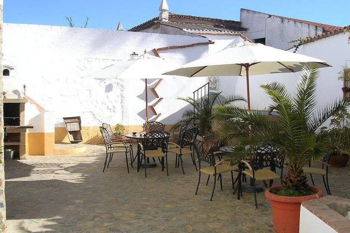 Ferienhaus für 10 Personen, mit Terrasse - 1
