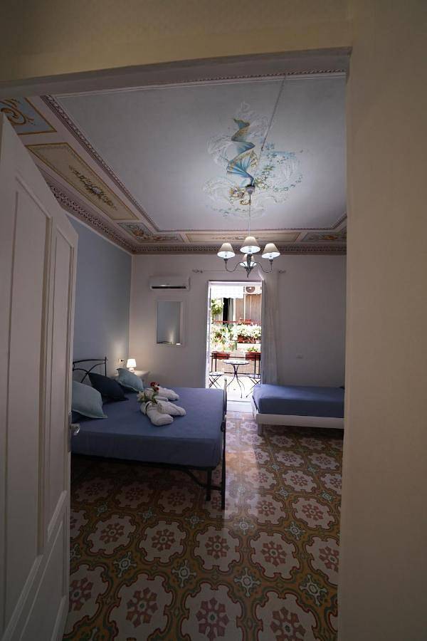Regina Stella in Lascari, Provincia di Palermo
